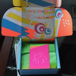 NIB !  DE The Littles Collection